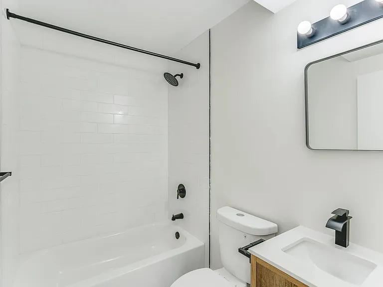 Indian Oaks Townhomes — Photo 25