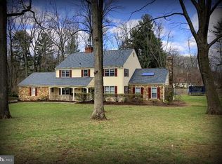 718 Larchwood Ln, Villanova, PA 19085