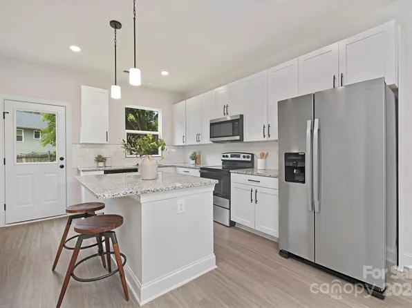 321 Houston St, Charlotte, NC 28214