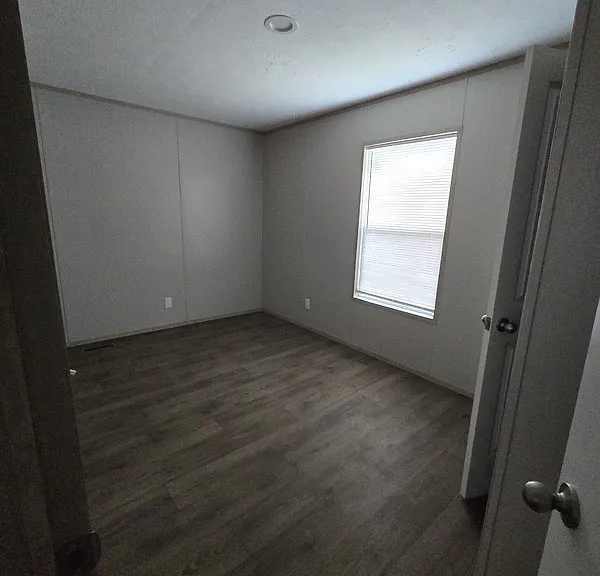 1943 Boxwood Ln — Photo 19