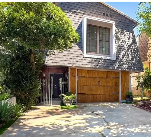 4045 NW 34th St Photo 1