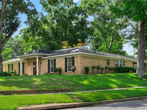 6000 Glencrest Ct, Mobile, AL 36609