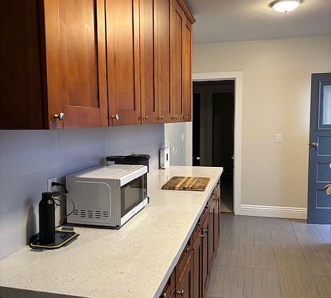 4th image of 1362 35th Ave