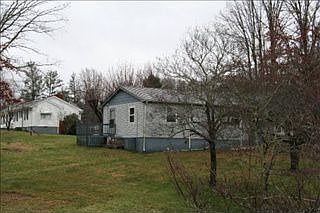 4th image of 252 Halstead Dr