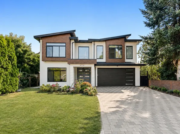 9710 Hemlock St, Chilliwack, BC V2P 5J6