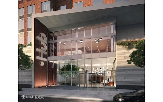 Rented by Douglas Elliman | media 19