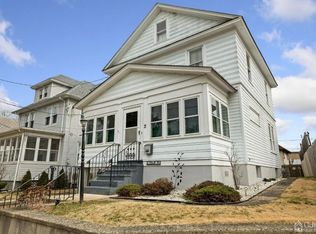 2 Palm Pl, South River, NJ 08882