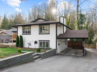 35286 Selkirk Ave, Abbotsford, BC V2S 8L2