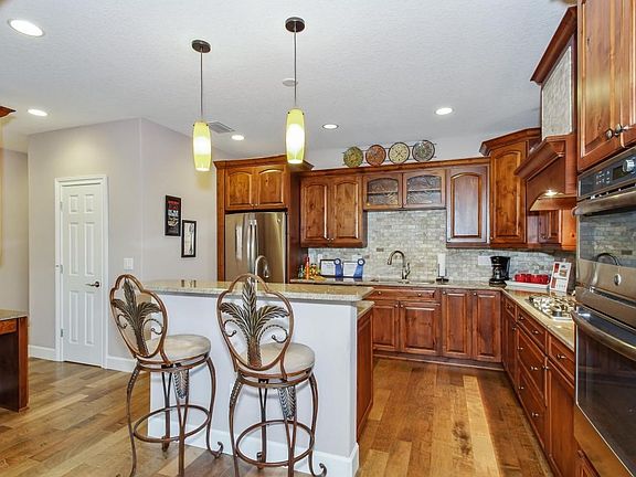 Gourmet Kitchen