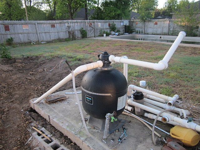 2nd image of 405 Dewey Ave