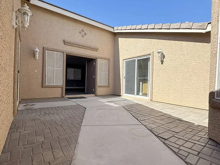 8209 Dusty Valley Ct — Photo 8