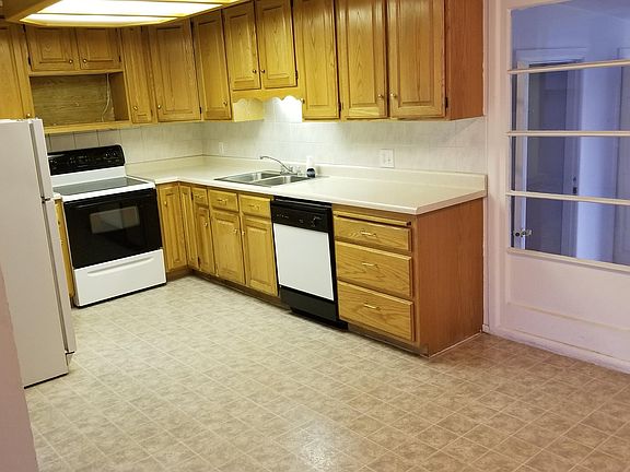 2nd image of 2845 W Lemay Ave