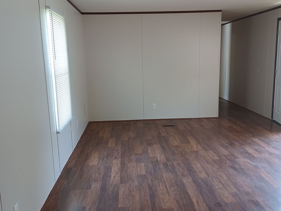 1st image of 186 Ponderosa Trl S