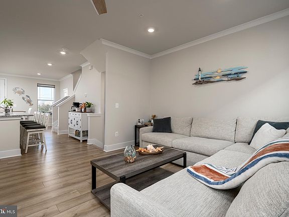 3rd image of 104 142nd St #104B