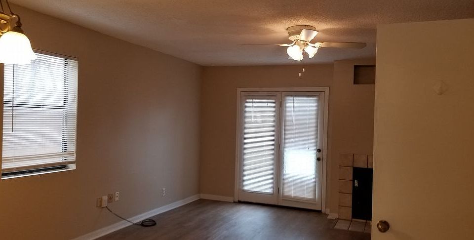 1st image of 717 6th Ave S