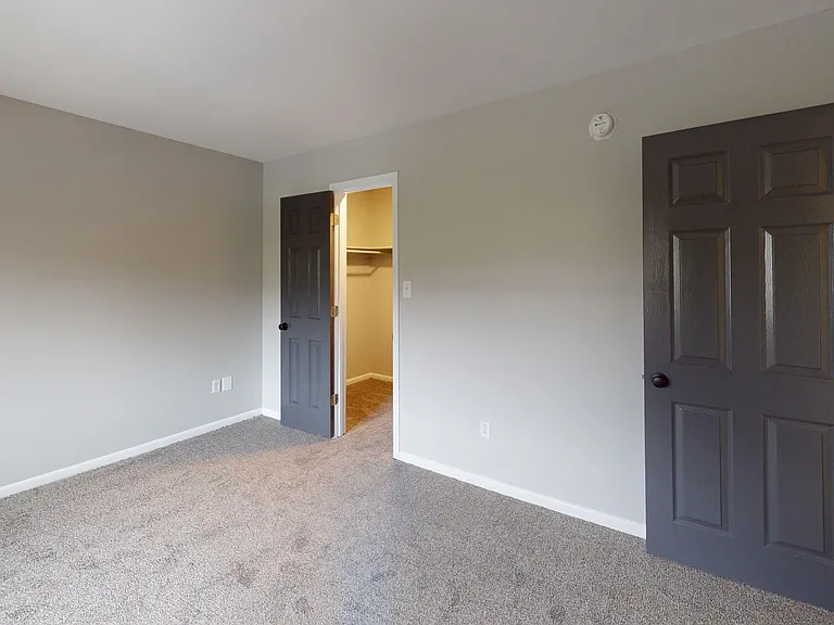 Riverwind at Chatham Park Drive — Photo 11