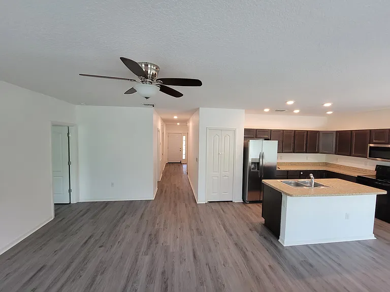 4022 Landover Blvd — Photo 3