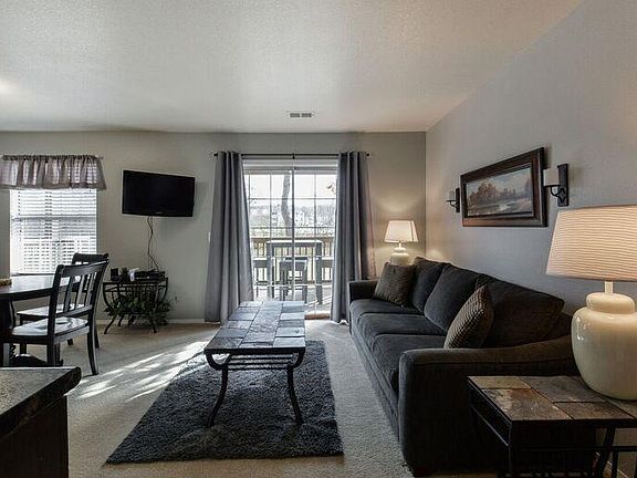 4th image of 420 Fall Creek Dr APT 4