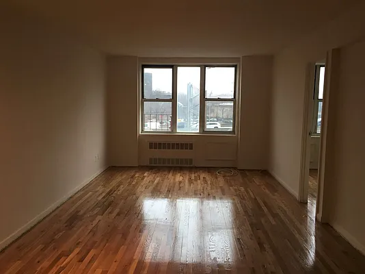 Rented by First Executive Realty Inc | media 16