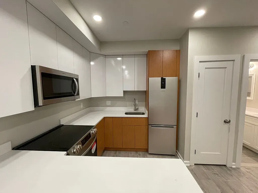 2 bed, 498 sqft, $3,700 — Photo 3