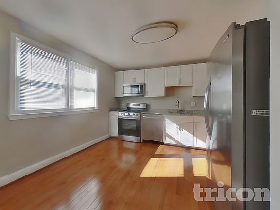5th image of 11103 Tenbury Ct