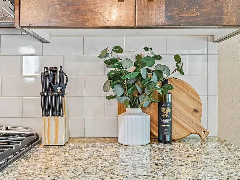 2719 E Decameron Ln — Photo 31