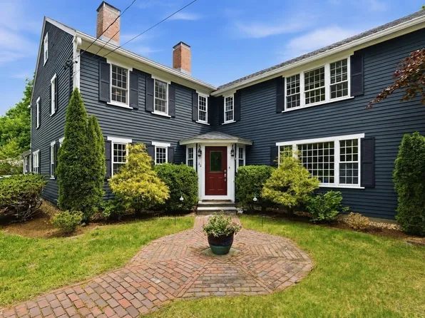 22 Stinson Rd, Andover, MA 01810