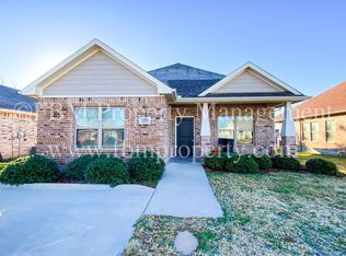 221 E Paris St, Palmer, TX 75152