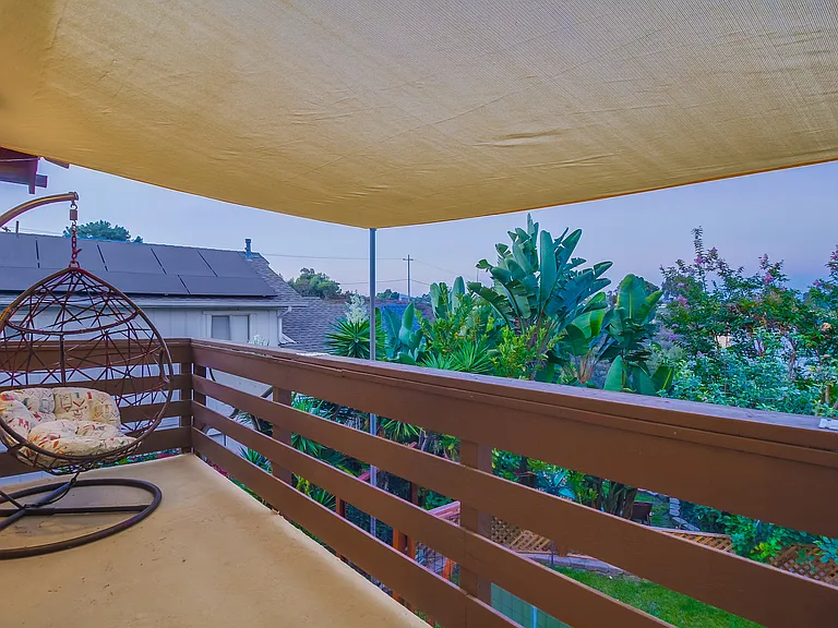 1511 Gregory St — Photo 38