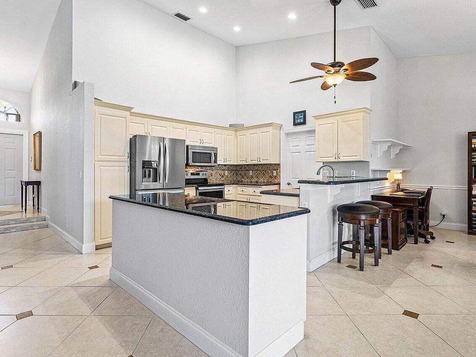 1st image of 1046 Siena Oaks Circle E
