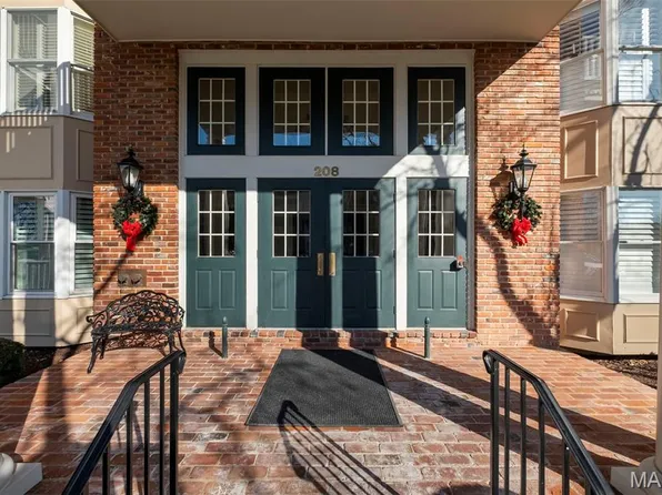 208 Ambridge Ct APT 101, Chesterfield, MO 63017