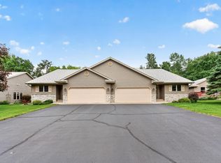 466 Cedar Ct, Taylors Falls, MN 55084