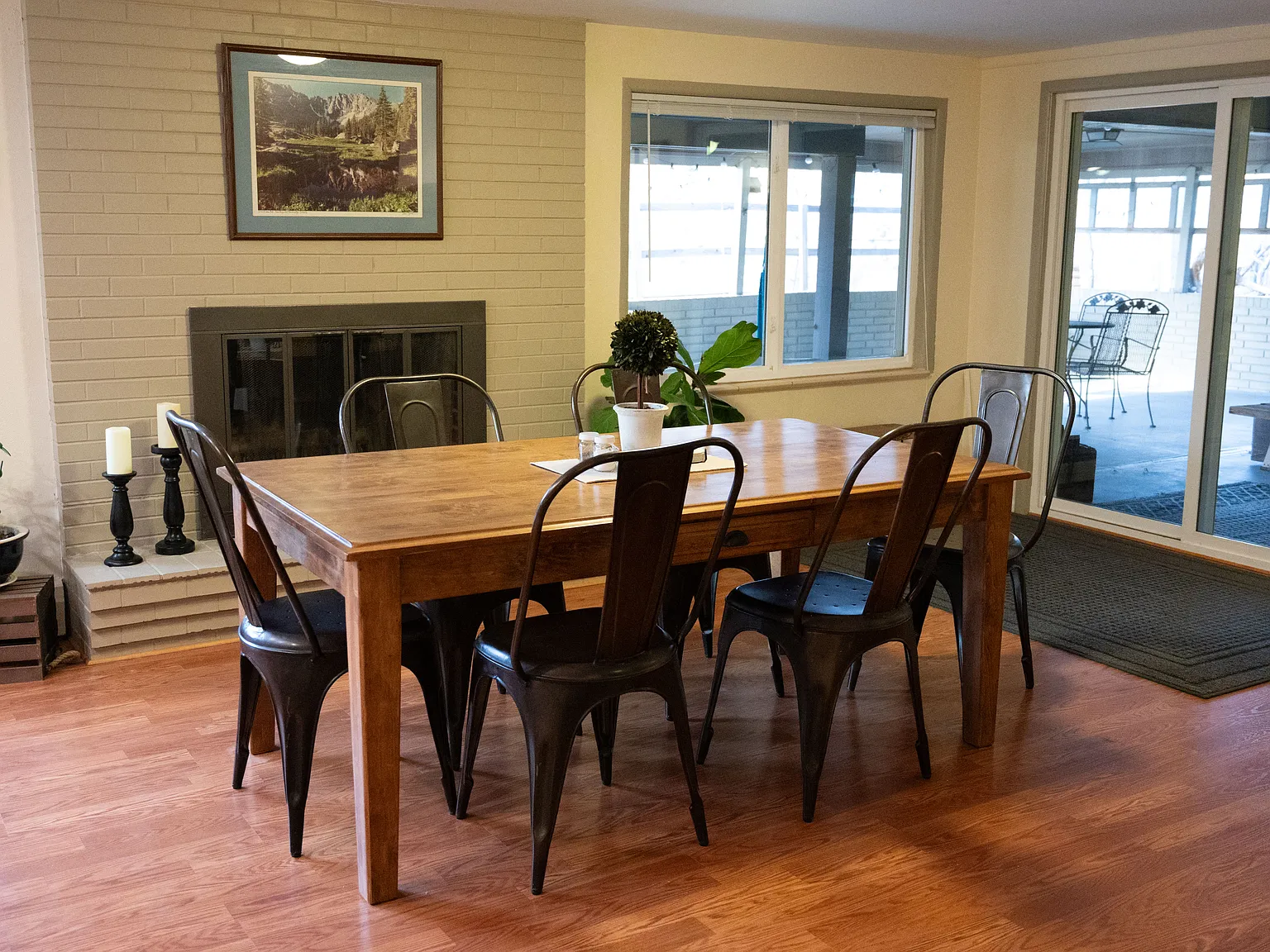 2 bed, 1500 sqft, $2,800 — Photo 3