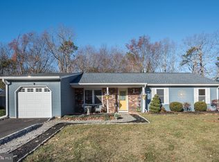 4 Cannonball Dr, Howell, NJ