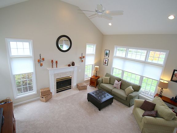 5th image of 7 Sanibel Dr