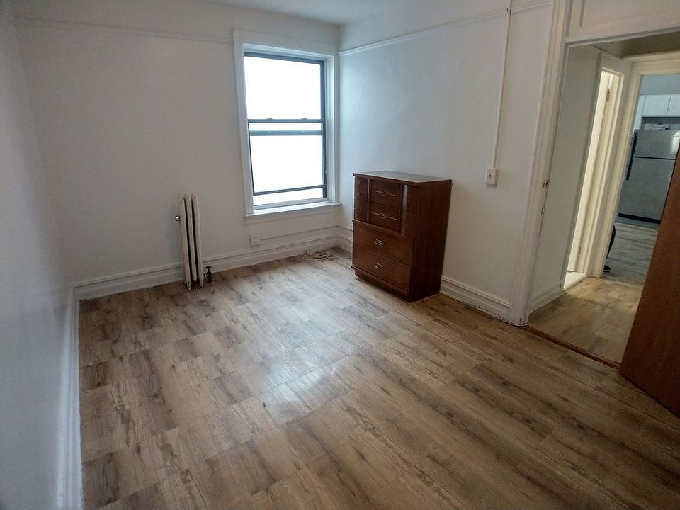 2nd image of 373 96th St #3