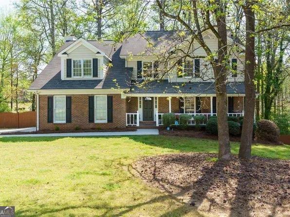 2072 Perrin Dr, Lawrenceville, GA 30043