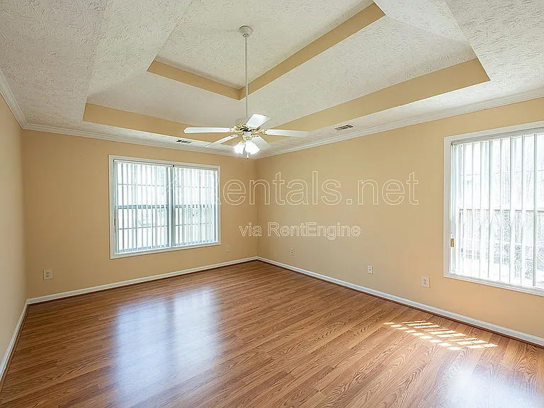 1704 Riverlanding Cir — Photo 15