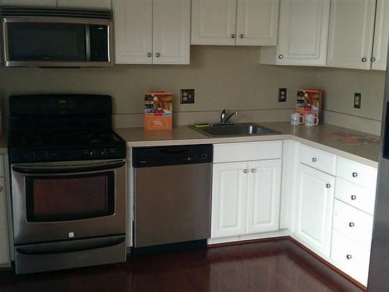 1st image of 2206 Jensen Pl
