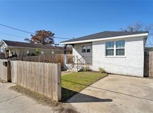 1814 Alabo St, New Orleans, LA 70117