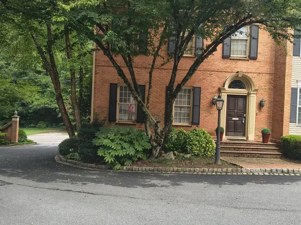 3085 Slaton Dr NW, Atlanta, GA 30305