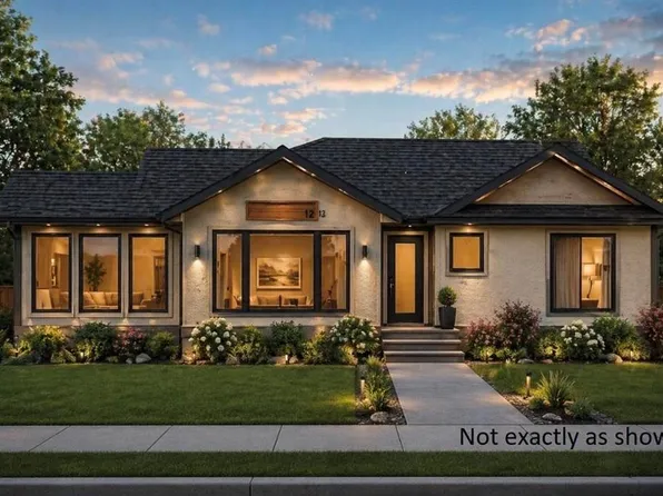1 Poirier St, Albert Beach, MB R0E 2C0