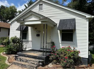 719 W Adams St, Belleville, IL 62220