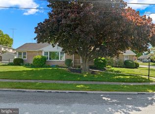 801 McCosh St, Hanover, PA 17331