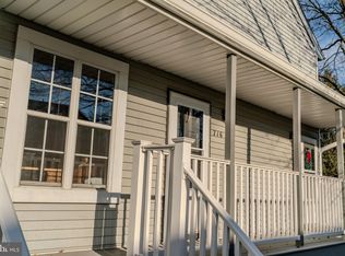 716 Sparrow Ln #C2, Langhorne, PA 19047
