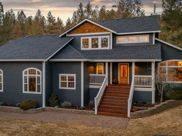 1620 NW City View Dr, Bend, OR 97703