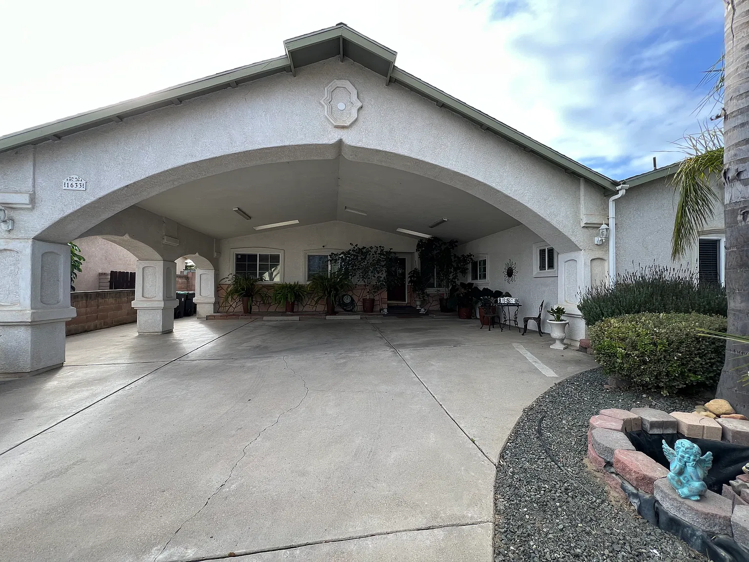 4 bed, 1248 sqft, $4,000 — Photo 2