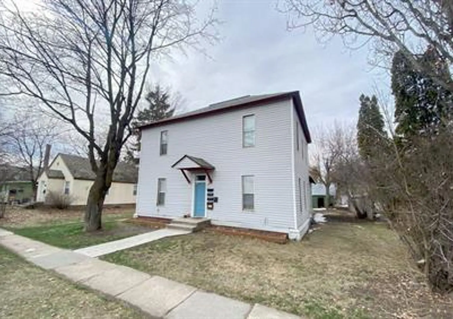 217 North Almon Street — Photo 2
