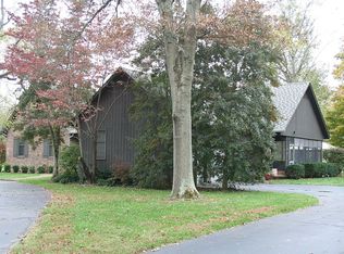 1037 Cave Mill Rd, Bowling Green, KY 42104