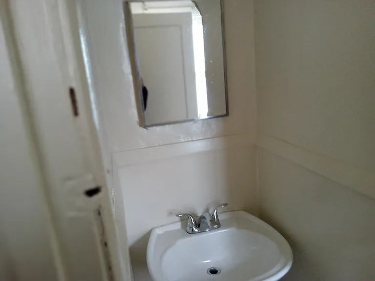 Sink to the immediate left